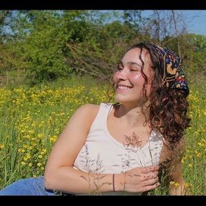 Meet your Posher, Hannah